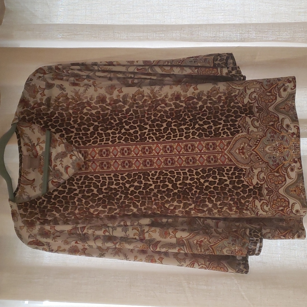 Chico size large blouse